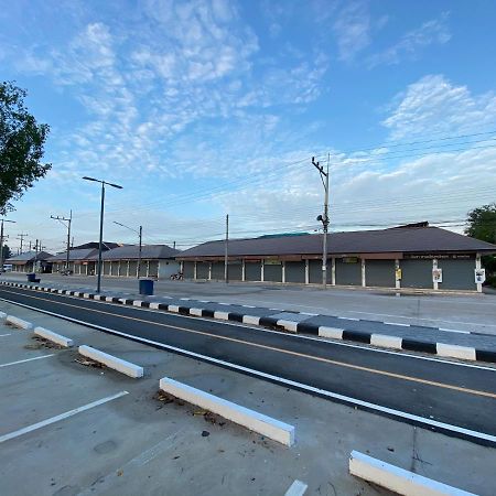Chuanchom Resort Phatthalung Luaran gambar